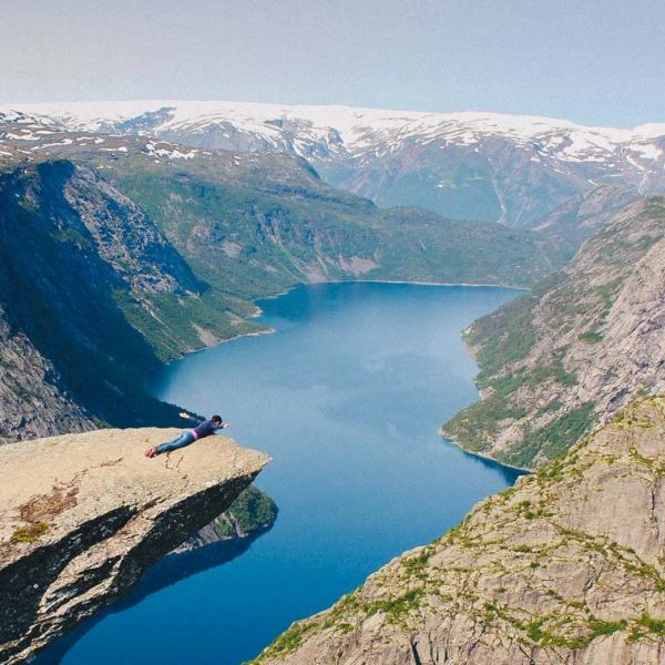 Trolltunga Hike Guide, Cliff view