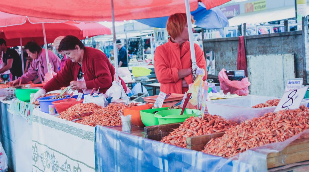 VISIT ODESSA - privoz-market-odessa-shrimp