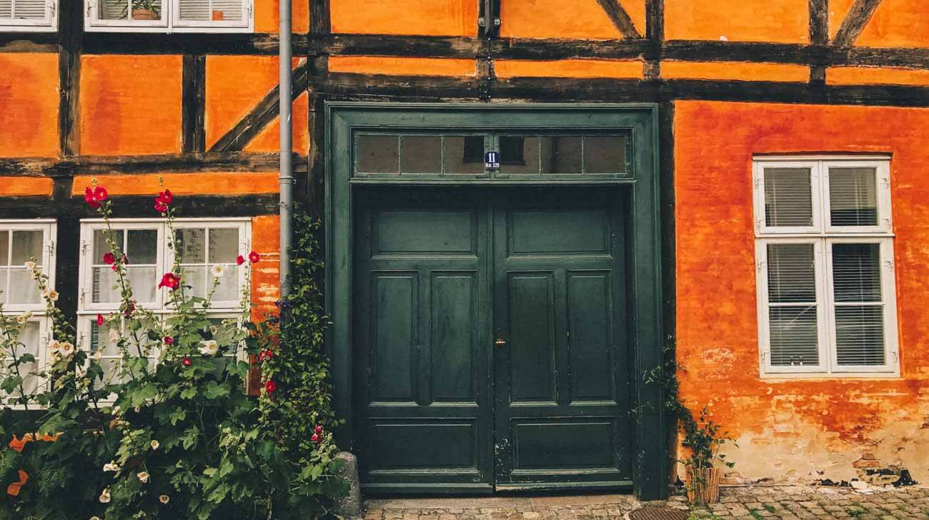 Instagrammable places in Copenhagen colorful houses