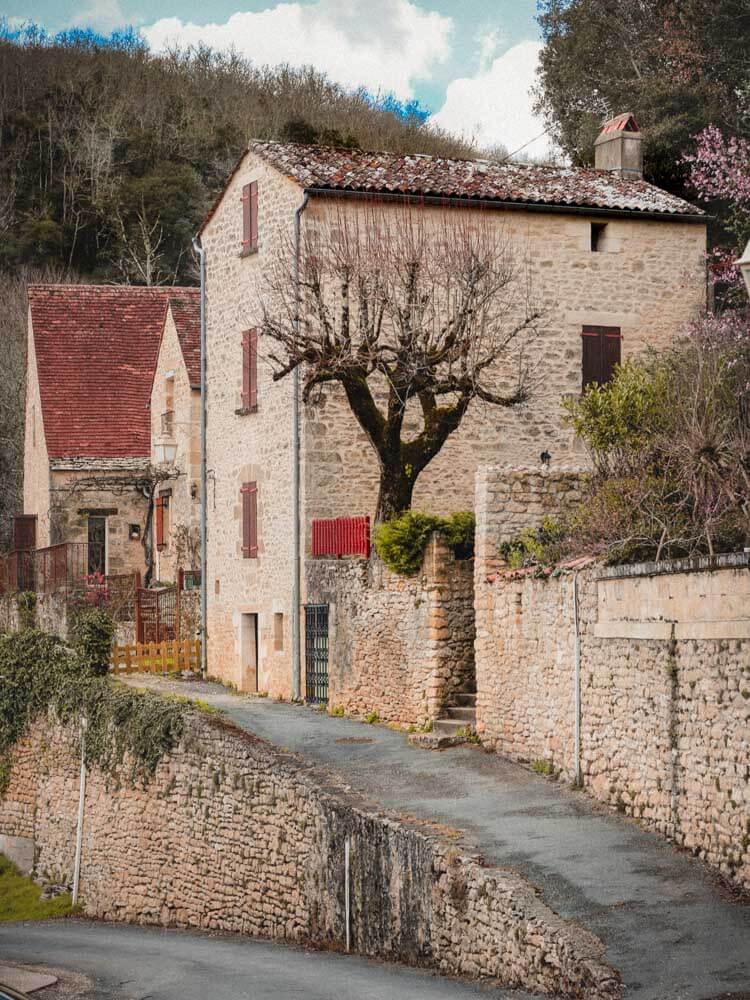 La Roque-Gageac streets Dordogne Villages in Southwest France,_