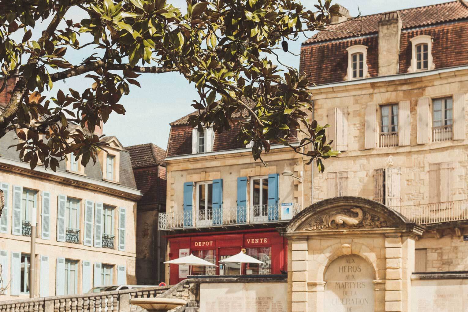 Sarlat la Caneda in spring Dordogne Villages in Southwest France,_