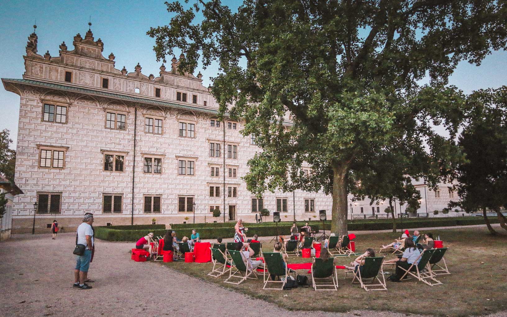 Litomysl castle garden - Visit Litomysl in Czech Republic