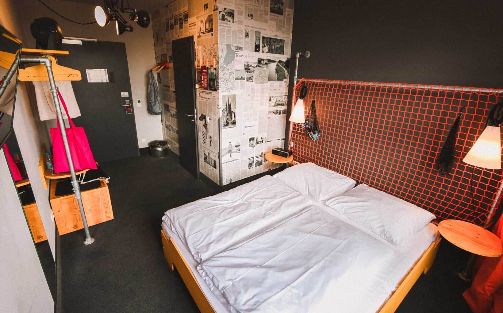 Superbude Hotel. How to Visit Reeperbahn Clubs Festival Like a Pro