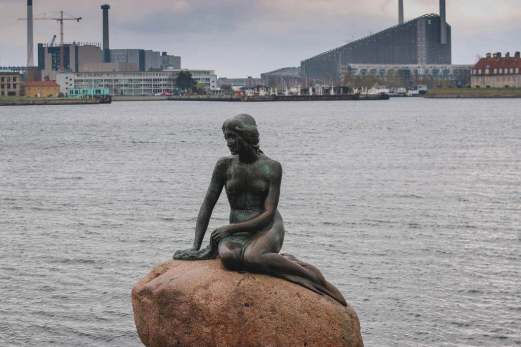 Little-Mermaid-One-Day-In-Copenhagen