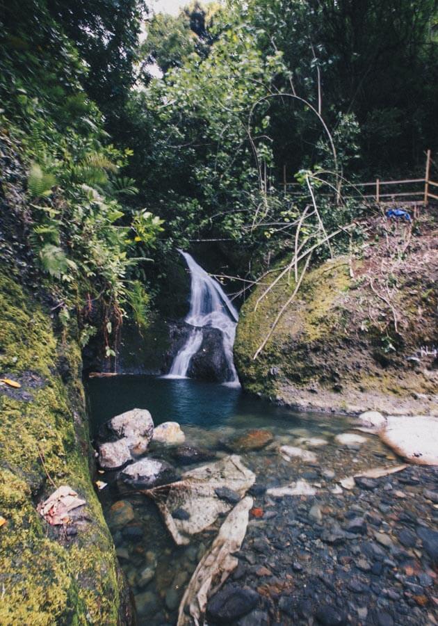 rarotonga-island-waterfall