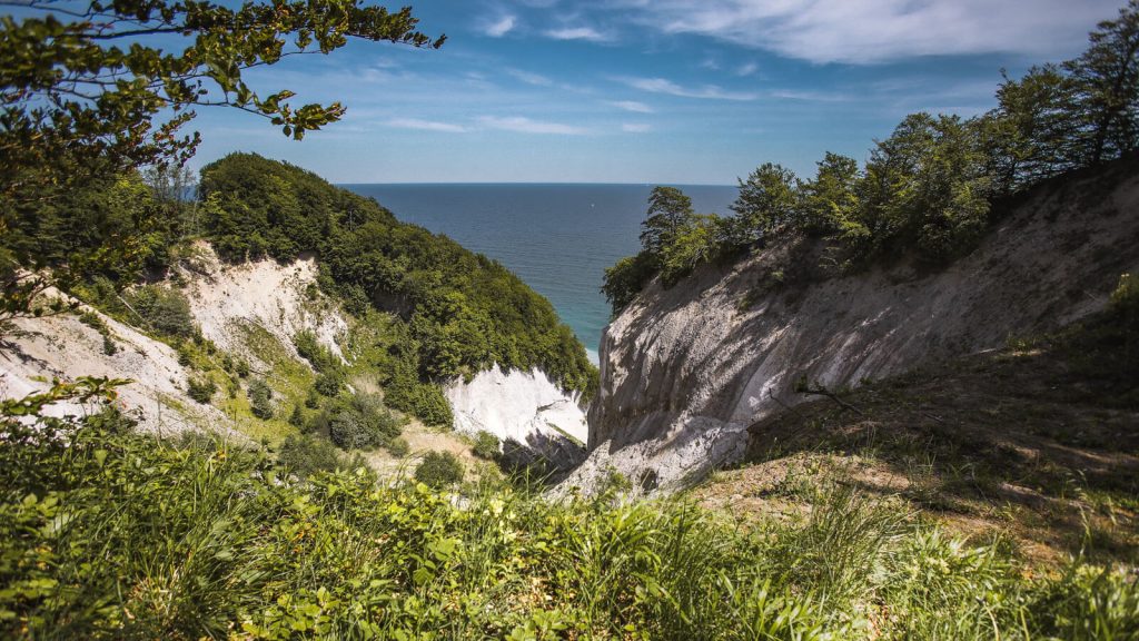 Summer-in-Denmark-Møns-Klint-Hike