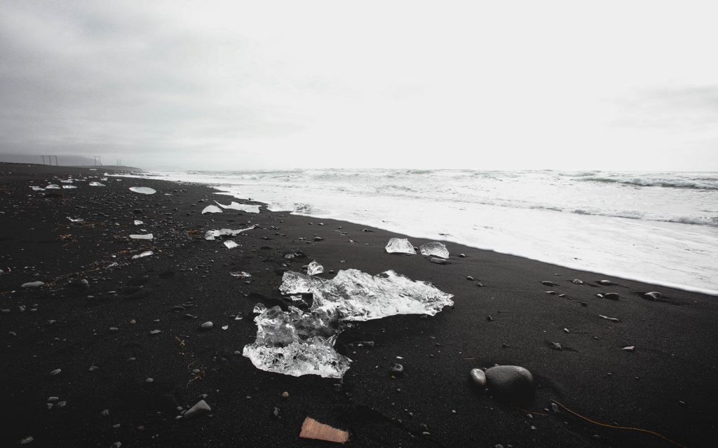 Diamond-Beach-in-Iceland-2