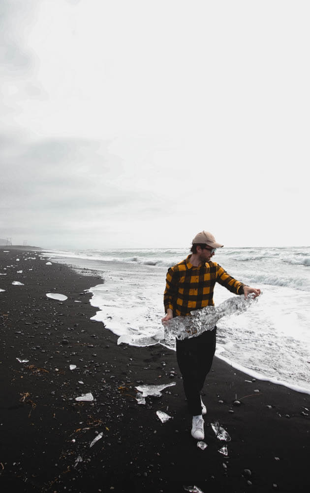 Diamond-Beach-in-Iceland-3