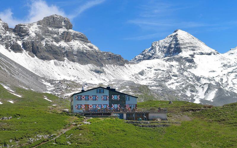 Hikes in Swiss Alps. Rugghubelhütte SAC, exterior view. 