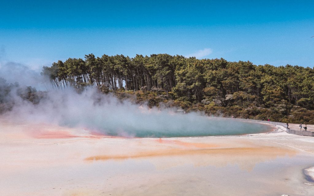 Wai-o-Tapu-National-Park-Champagne-Pool